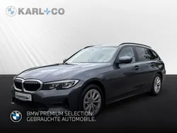 Grau Gebraucht 2022 BMW 320 Sport Line Kombi | 24.888 € (Superpreis)