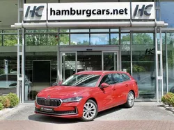 Carmine red metallic Neu 2024 Skoda Superb Selection Kombi | 36.480 € (Guter Preis)