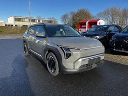 Grau Neu 2025 Kia EV3 SUV | 33.160 € (Superpreis)