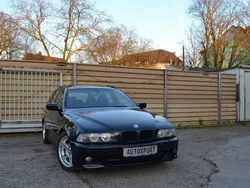 Schwarz Gebraucht 2002 BMW 525 M Sport Limousine | 9.980 €
