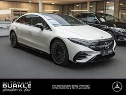 Weiß Gebraucht 2022 Mercedes EQS450+ AMG Limousine | 69.860 € (Teuer)