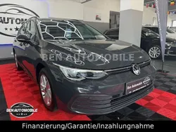 Grau Gebraucht 2022 VW Golf VIII Life Kombi | 16.660 € (Fairer Preis)