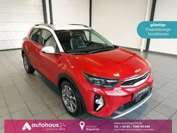 Rot Gebraucht 2023 Kia Stonic Spirit SUV | 17.490 €