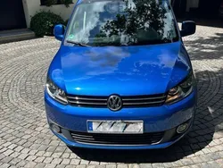 Blau Gebraucht 2014 VW Caddy Edition Van / Kleinbus | 16.950 € (Teuer)