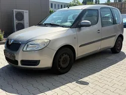 Beige Gebraucht 2008 Skoda Roomster Style Kombi | 800 € (Teuer)