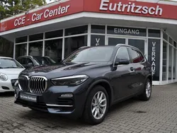 Arktikgrau brillanteffekt Gebraucht 2020 BMW X5 Sport Line SUV | 36.990 € (Guter Preis)