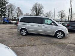 Silber Gebraucht 2014 Mercedes Viano Edition Van / Kleinbus | 15.900 € (Superpreis)