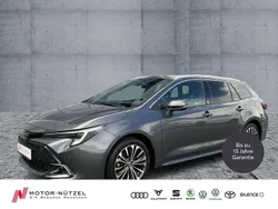 Grau Gebraucht 2023 Toyota Corolla Team Kombi | 27.230 € (Fairer Preis)