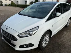 Weiß Gebraucht 2015 Ford S-MAX Titanium Van / Kleinbus | 12.500 € (Fairer Preis)
