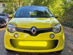 Gelb Gebraucht 2016 Renault Twingo SE Kleinwagen | 5.500 € (Fairer Preis)