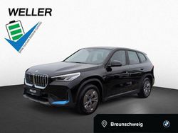 Schwarz (schwarz) Gebraucht 2023 BMW iX1 Performance SUV | 33.290 € (Superpreis)