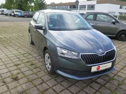 Quarzgrau metallic Gebraucht 2019 Skoda Fabia Cool Plus Kleinwagen | 10.790 € (Fairer Preis)