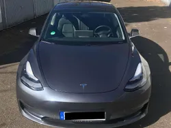 Blau Gebraucht 2020 Tesla Model 3 Limousine | 23.500 € (Superpreis)