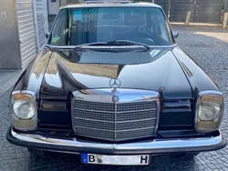 Braun Gebraucht 1973 Mercedes 220 Limousine | 9.900 €