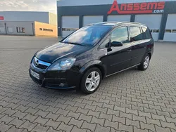 Schwarz Gebraucht 2007 Opel Zafira Edition Van / Kleinbus | 2.990 € (Guter Preis)