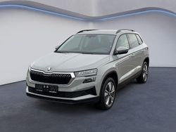 Grau Gebraucht 2022 Skoda Karoq Ambition SUV | 23.995 € (Fairer Preis)