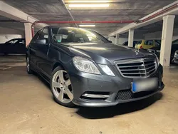 Grau Gebraucht 2013 Mercedes E350 Avantgarde Limousine | 12.000 € (Superpreis)