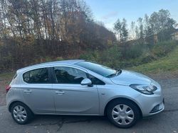 Silber Gebraucht 2015 Opel Corsa Edition Limousine | 7.900 € (Fairer Preis)