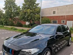 Schwarz Gebraucht 2014 BMW 520 Kombi | 11.000 € (Fairer Preis)