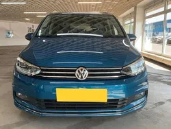 Blau Gebraucht 2017 VW Touran Highline Van / Kleinbus | 24.450 € (Guter Preis)