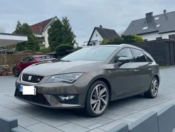 Braun Gebraucht 2016 Seat Leon ST FR Kombi | 15.200 € (Etwas zu teuer)