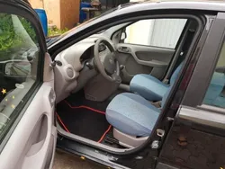 Schwarz Gebraucht 2005 Fiat Panda Kleinwagen | 1.500 €
