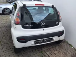 Weiß Gebraucht 2008 Citroën C1 Kleinwagen | 2.400 € (Fairer Preis)