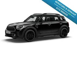 Schwarz Gebraucht 2022 Mini Cooper Countryman Classic SUV | 26.444 € (Guter Preis)