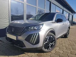 Artensesilber Neu 2024 Peugeot 2008 Allure SUV | 22.279 € (Fairer Preis)