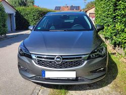 Grau Gebraucht 2017 Opel Astra Exklusiv Kombi | 13.100 € (Etwas zu teuer)