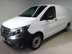 Arktikweiss Gebraucht 2023 Mercedes Vito Van / Kleinbus | 28.990 € (Guter Preis)