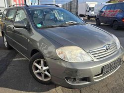 Grau Gebraucht 2005 Toyota Corolla Sol Kombi | 2.950 € (Fairer Preis)
