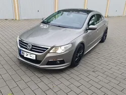Grau Gebraucht 2011 VW CC R-line Limousine | 13.000 €