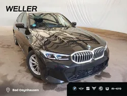 Black sapphire (schwarz) Gebraucht 2020 BMW 318 Shadowline Limousine | 35.895 €