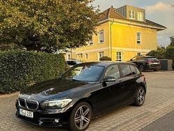 Schwarz Gebraucht 2015 BMW 116 Kleinwagen | 9.900 €