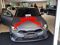 Grau Gebraucht 2022 Kia Ceed Limousine | 19.900 € (Superpreis)