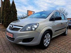 Beige Gebraucht 2012 Opel Zafira Selection Van / Kleinbus | 3.993 € (Fairer Preis)