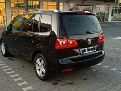 Schwarz Gebraucht 2015 VW Touran Cup Van / Kleinbus | 4.700 € (Teuer)