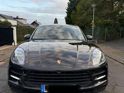 Schwarz Gebraucht 2020 Porsche Macan SUV | 46.000 € (Guter Preis)