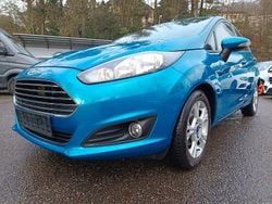 Blau Gebraucht 2015 Ford Fiesta Kleinwagen | 8.400 € (Fairer Preis)