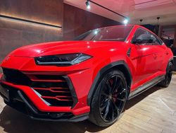 Rot Gebraucht 2021 Lamborghini Urus SUV | 259.900 € (Etwas zu teuer)