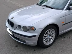 Silber Gebraucht 2003 BMW 318 Compact Kleinwagen | 2.500 € (Etwas zu teuer)