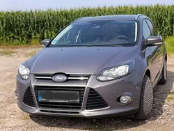 Braun Gebraucht 2014 Ford Focus Titanium Kombi | 5.300 € (Guter Preis)