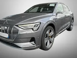 Grey metallic Gebraucht 2019 Audi e-tron Ambiente SUV | 31.499 € (Superpreis)