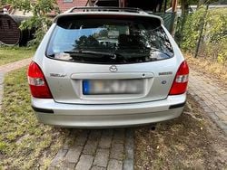 Silber Gebraucht 2000 Mazda 323F Kleinwagen | 1.850 €