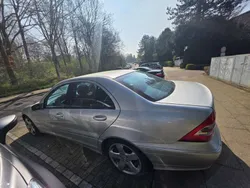 Silber Gebraucht 2003 Mercedes C180 Limousine | 2.000 € (Superpreis)