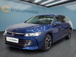 Blau Gebraucht 2024 VW Passat Kombi | 41.949 € (Fairer Preis)