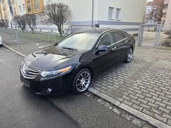 Crystal black p. Gebraucht 2008 Honda Accord Elegance Limousine | 5.500 € (Fairer Preis)