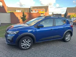 Blau Gebraucht 2022 Dacia Sandero Comfort Kleinwagen | 15.999 € (Fairer Preis)