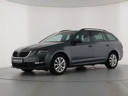 Quarzgrau metallic Gebraucht 2020 Skoda Octavia Tour Kombi | 18.489 € (Guter Preis)